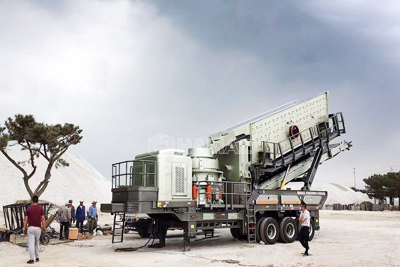 Mobile Crushing and Screening Plant